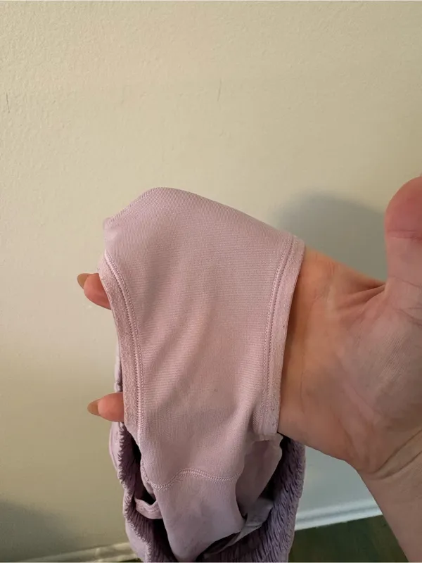 Lululemon Hotty Hot Shorts Size 4 - Image 6