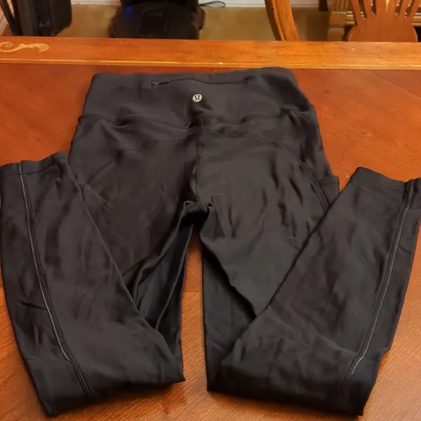 Lululemon Take it Easy Pant - size 6 - Image 6