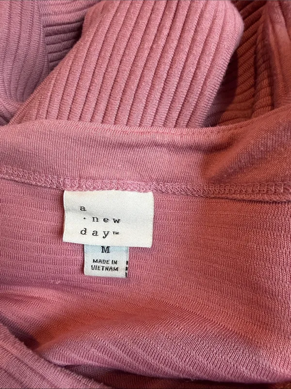3/$15 A NEW DAY dusty pink top - Image 5