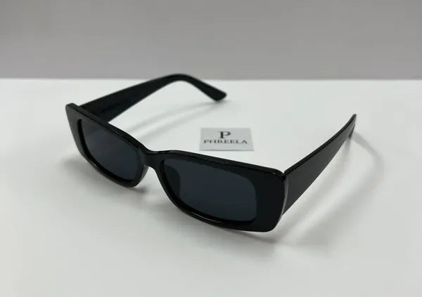 Retro Style Black Sunglasses / Small Rectangle Black Sunglasses - Image 2