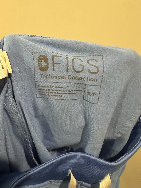 FIGS Zamora Jogger Scrub Pants Ceil Blue - Image 9