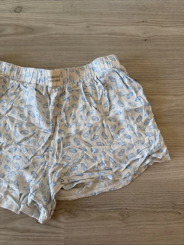 Toasted Coconut Oyster Print Women’s Boxer Shorts - Image 3
