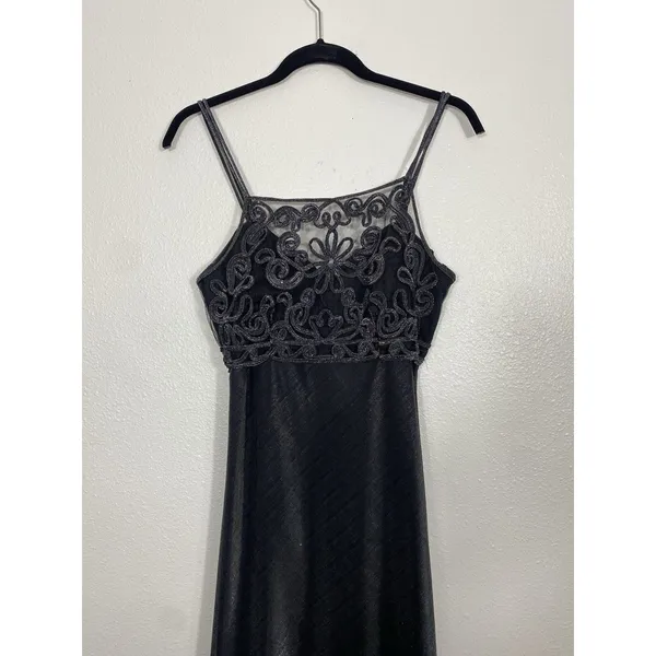 Dollar Black Embroidered Mesh Gown Scoop Neck Strappy Sleeveless Dress Medium - Image 4