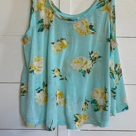 Artizia Talula Pale Turquoise Yellow‎ Rose Print Soft Tank Top - M EUC - Image 7