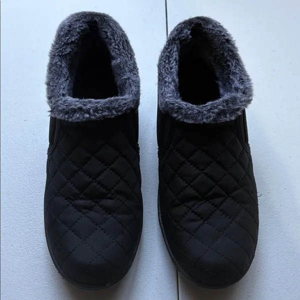 Clarks Minnetonka Timpson Tulsa Slip-Ons - Size 10 - Image 2
