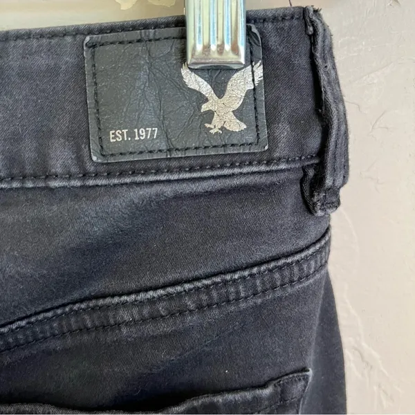 AEO Faded Black Super Super‎ Stretch Hi Rise Shortie Denim Jeans - Image 5