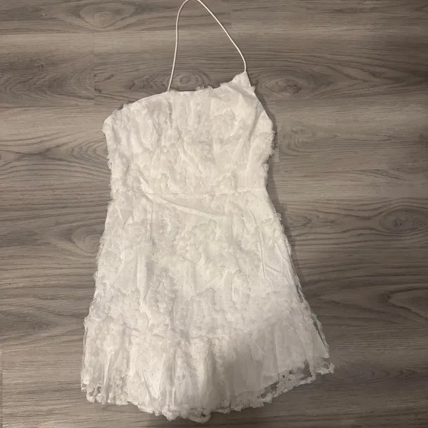 Selfie Leslie Women’s Large One Shoulder White Mini Lace Dress NWT - Image 3