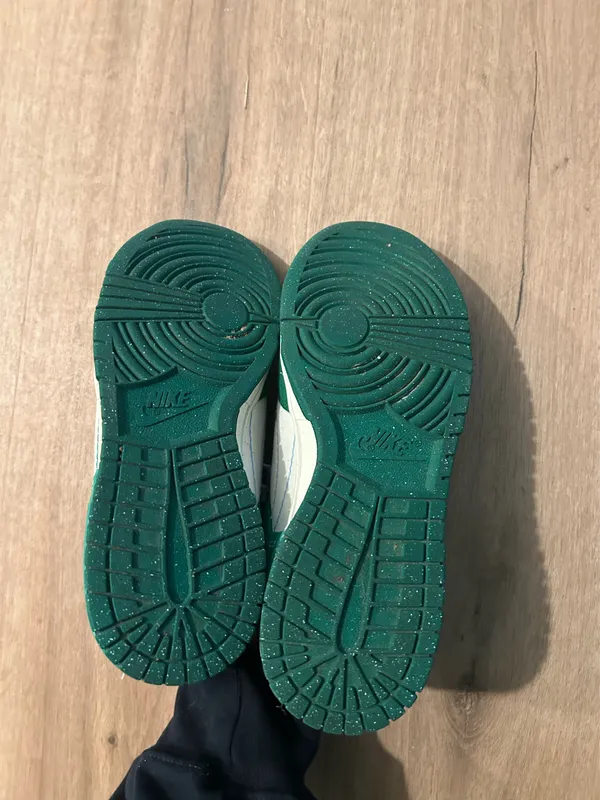 Nike Dunk Low Green Size 7.5 - Image 3