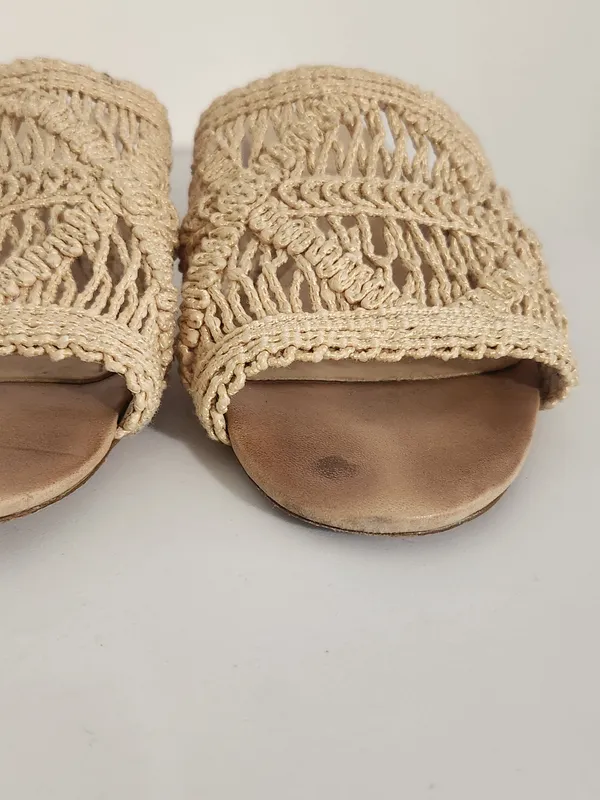 Schutz Cream Macrame Slide Sandals with Leather Sole Size 7 - Image 3
