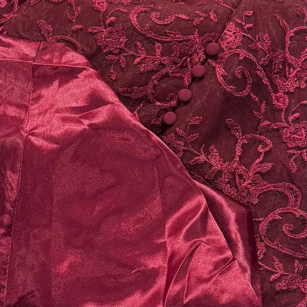 NWT Wedding Dress Gown Dark Romance Whimsigoth Boho Lace Floral Maroon Medium - Image 2