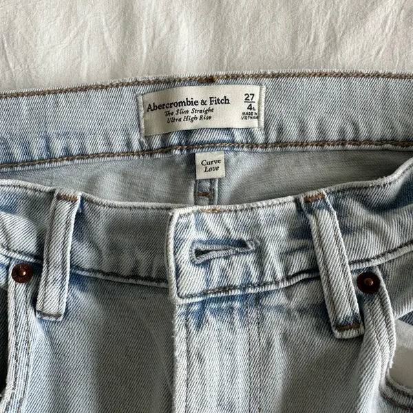 Abercrombie curve love split hem jeans - Image 3