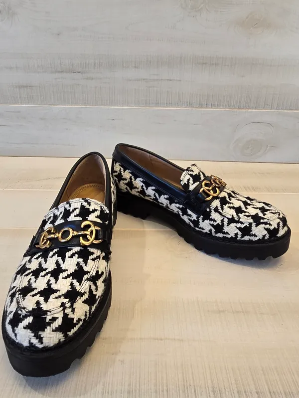 {5.5} Sam Edelman Circus Deana Black White Houndstooth Lug Sole Loafers - Image 6