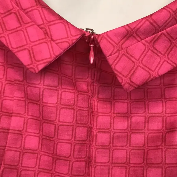 White Fox Women’s Barbiecore Retro Hot Pink Square Patterned Mini Bodycon Dress - Image 5