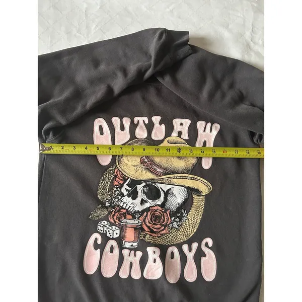 Love For Humanity Women's XS Sweatshirt Ultra Fleece Outlaw Cowboys Gray Comfort - Image 8