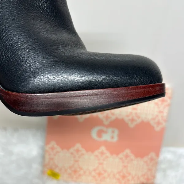 Gianni Bini Black and Brown Leather Ankle Booties - Image 11