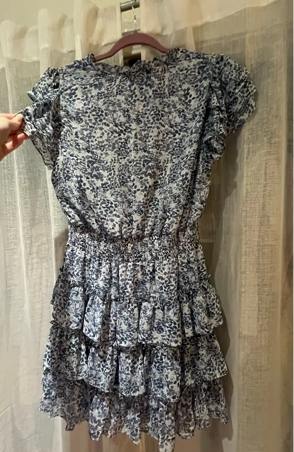 1. State Dress - Image 7