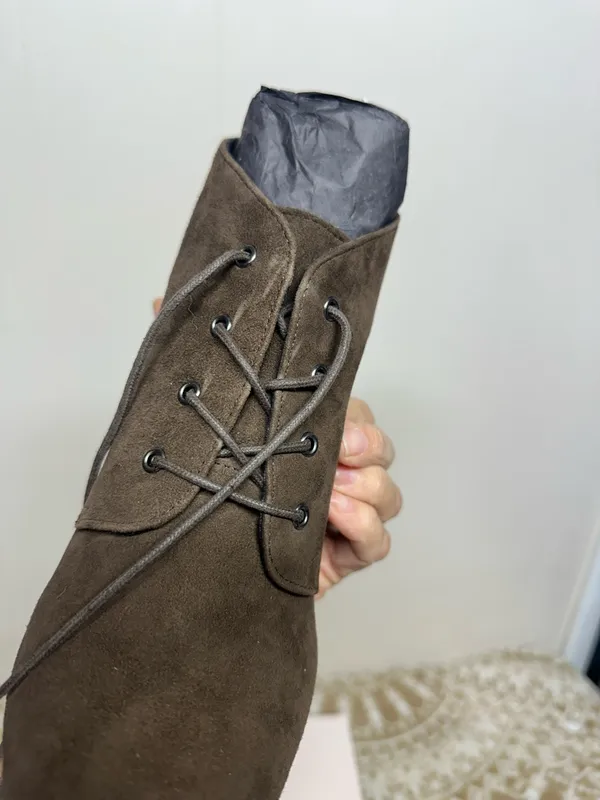 Bandolino Olive Brown Suede Lace-Up Heeled Ankle Boots - Image 8