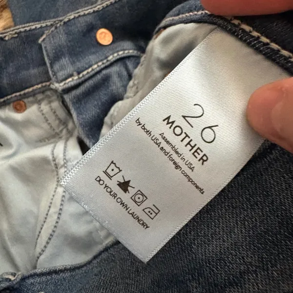 MOTHER Mother the vamp fray‎ jeans in crack the whip Size 26 - Image 7