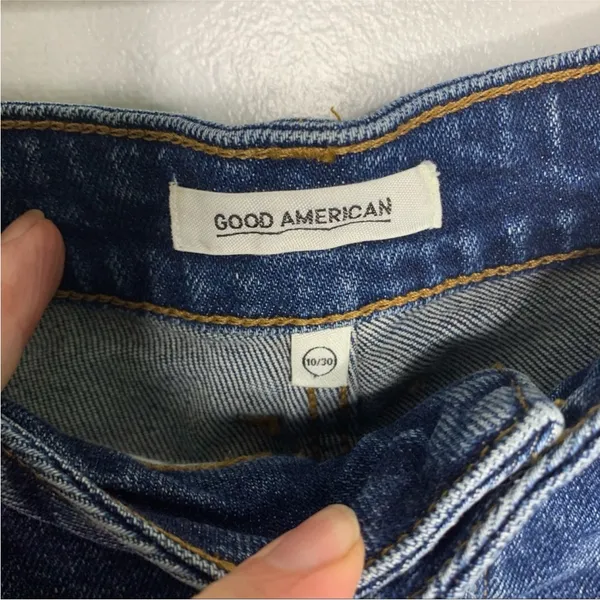 Good American Size 10 High-Rise The Bombshell Denim Jean Shorts - Image 10