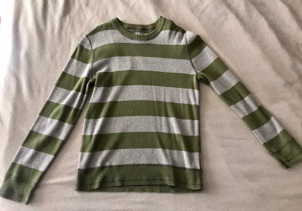 Standard Cloth sweater - Image 3