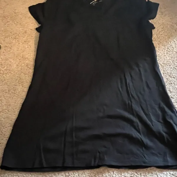 Vince medium black tee‎ - Image 2