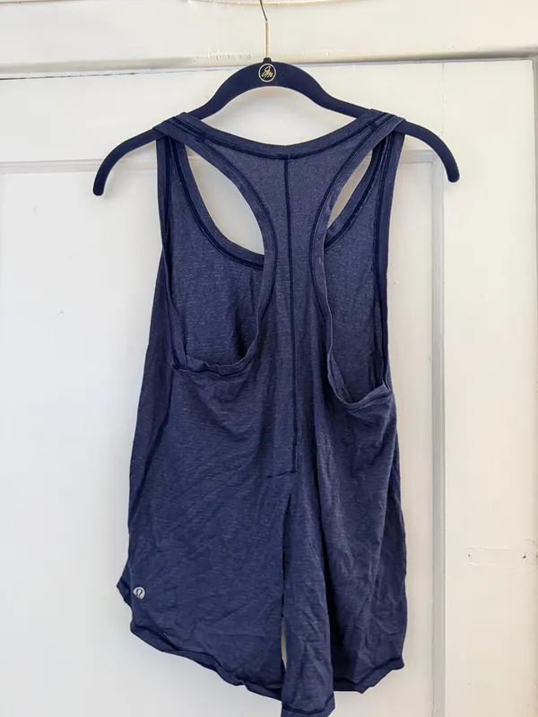 Navy Lululemon Tank Top - Image 2