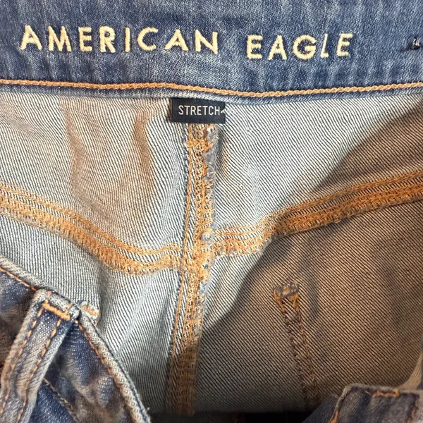 American Eagle Outfitters Stretch Low-Rise Baggy Wide-Leg Jeans - Image 5