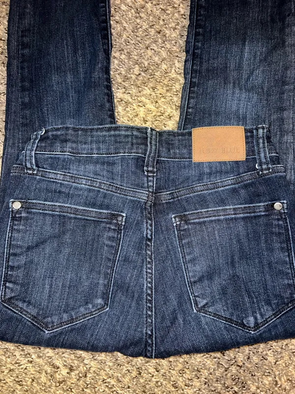 Judy Blue skinny Jean - Image 3
