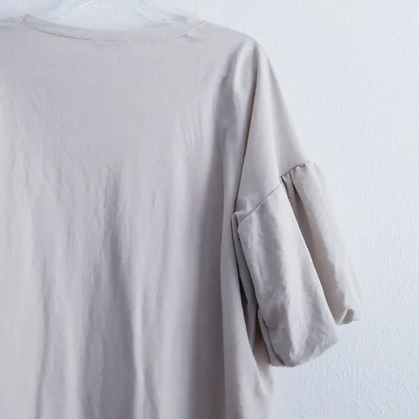 Kaye Bubble Sleeve Short Sleeve Scoop Blouse - Image 7