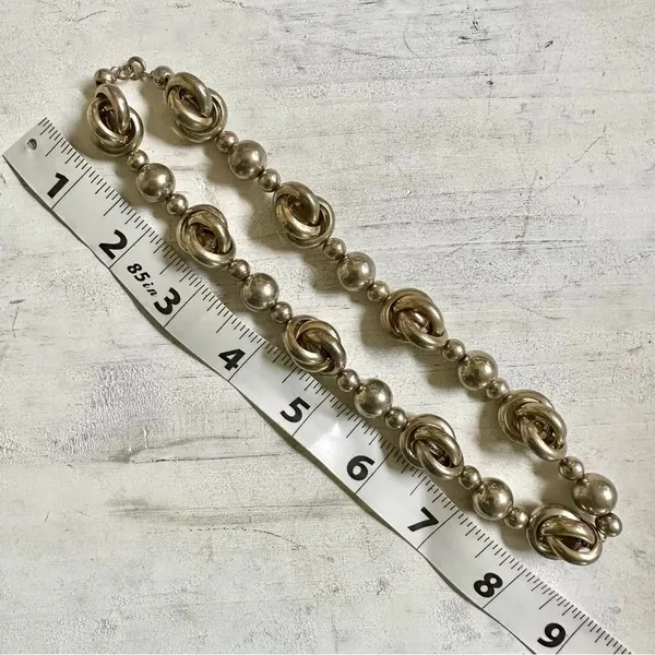 Silver tone necklace - Image 4