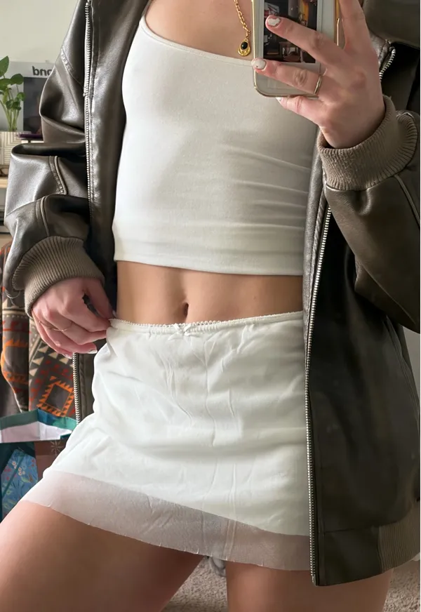 Brandy Melville Mini Skirt - Image 2