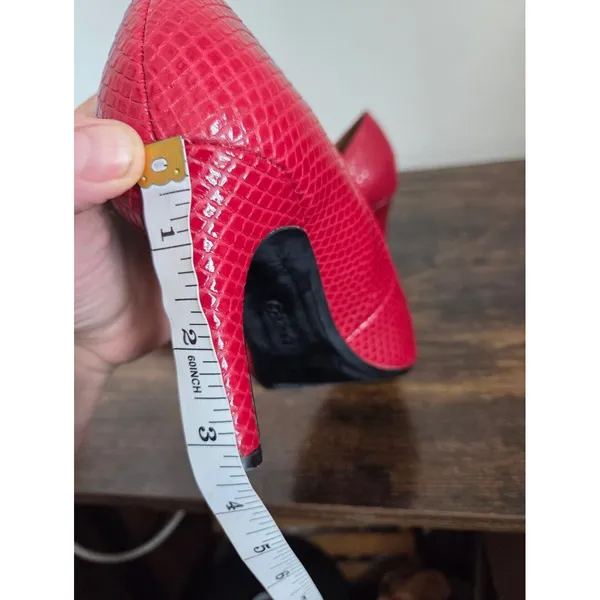 Calvin Klein Red Snakeskin Reptile Heels Pumps Stilettos 3" Statement Shoe 9.5 - Image 10