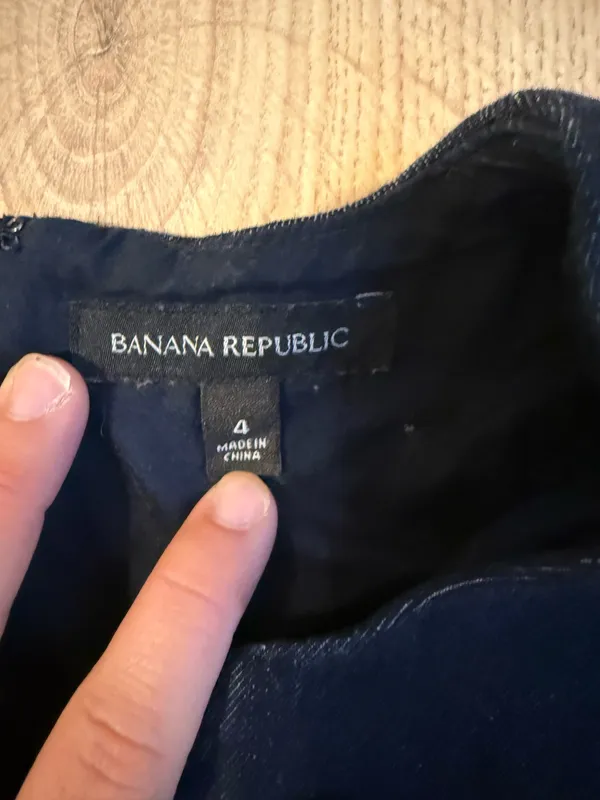 Banana Republic Denim Sheath Dress Size 4 Dark Wash Short Sleeve - Image 3