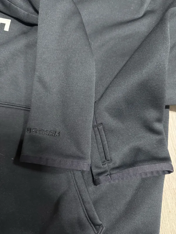 Under Armour hoodie - Image 3