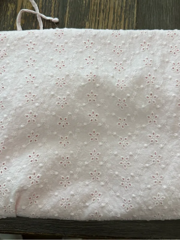 H&M Light Pink Eyelet Lounge Pants Size Medium - Image 4