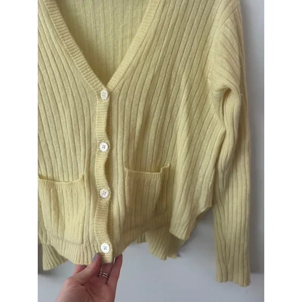 ATM S Cashmere Deep-V Cardigan in Light Yellow - Image 4