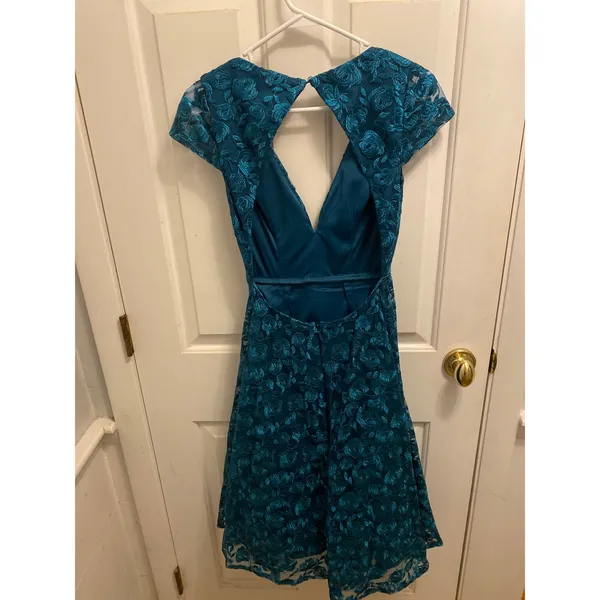 Lulus Green Lace Cutout Back Skater Cocktail Party Mini Dress Women Size S - Image 5