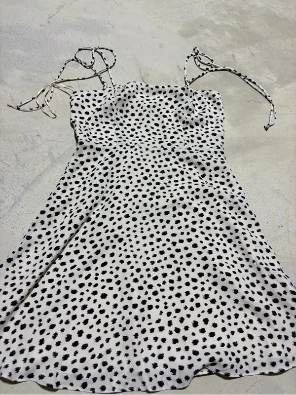 Gianni Bini GB NWT ivory Dress with Black Polka Dots XS MSRP$59 - Image 2