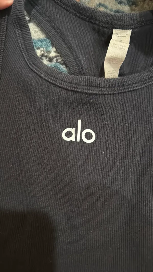 Alo Tank Yoga - Image 2