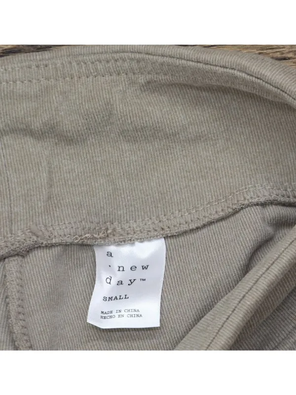 NEW A New Day Womens Relaxed Fit Knit Super Soft Cargo Joggers Walnut Brown S - Image 4
