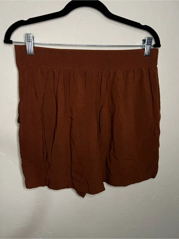 Wildfox Brown Flowy Pull-On‎ Rayon Vacation Lounge Travel Shorts - Image 4