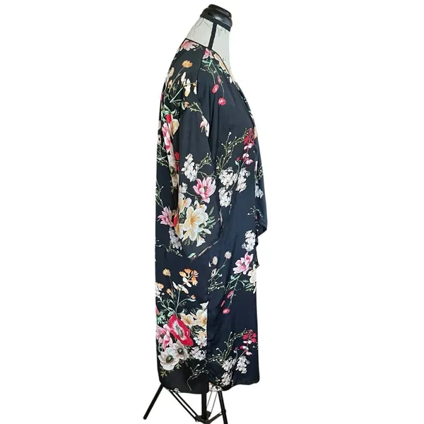 LuLaRoe Duster Cardigan Medium Floral - Image 3