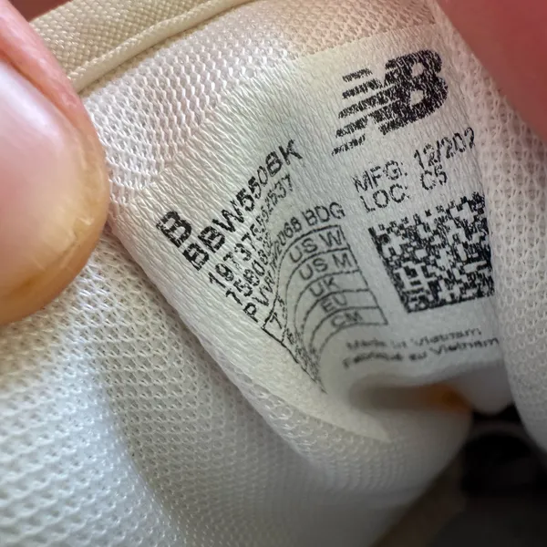 New Balance 550 Sneakers - Image 10