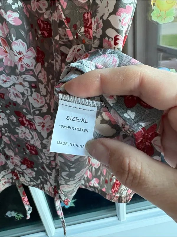 Floral V-Neck Women's blouse in Pink & Red - Image 3