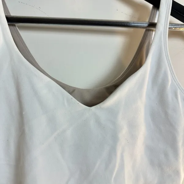LULULEMON Align Tank Top in White Size US 6 - Image 4