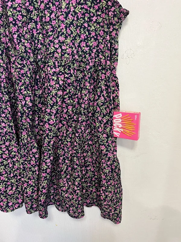 Time and Tru Black Floral Tiered Midi Dress with Pink and Green Print - Image 9