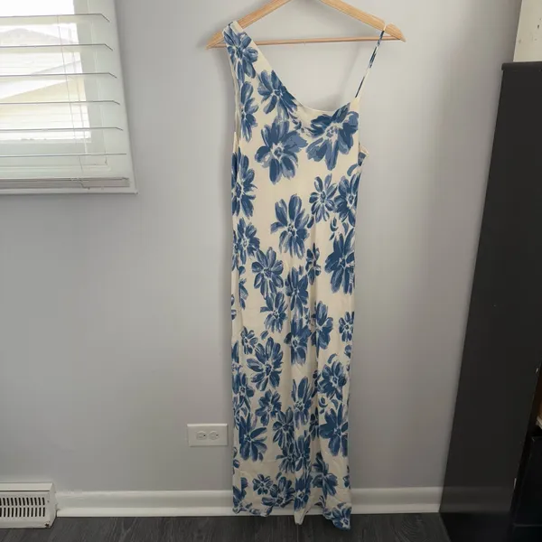 Reformation Large Chandelier Floral Midi Dress Celestia Blue Floral‎ Ivory - Image 3