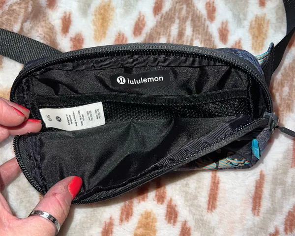 Lululemon Belt Bag - Image 2