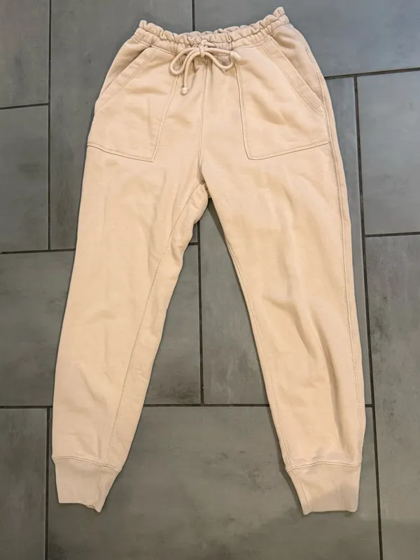 Abercrombie and Fitch Soft A&F Cloud Joggers in Beige - Image 2