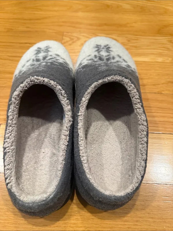 L.L.Bean Daybreak scuff motif2 slipper size 9, Gray - Image 5
